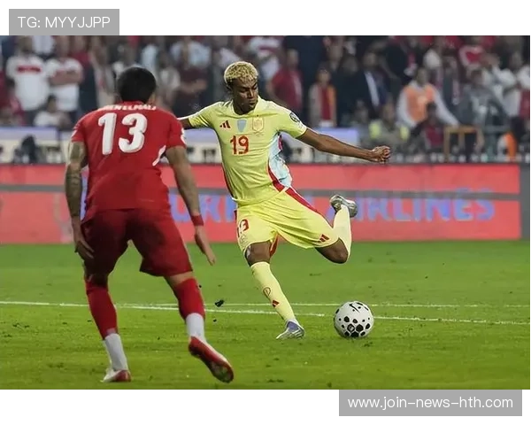 巴萨亚马尔速度带球更危险，改变了足球战术的格局