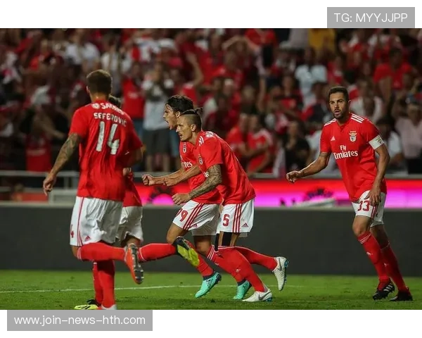 米兰前场高压造成对方崩溃，红黑军团信心满满